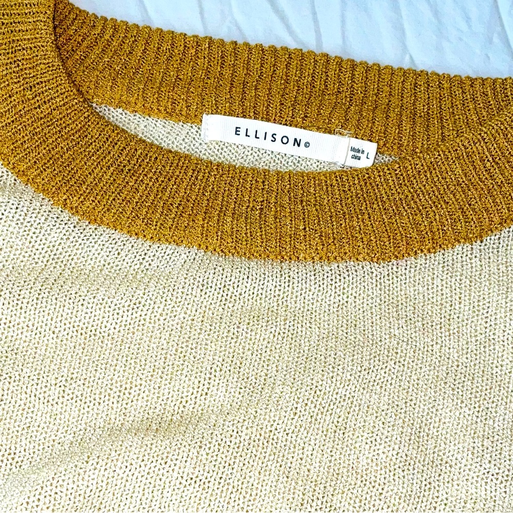 Ellison cream colored mustard/Tan knit! Size large